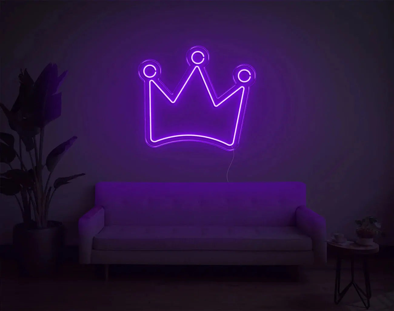 Lumière néon LED couronne violette utilisée comme décoration murale moderne
