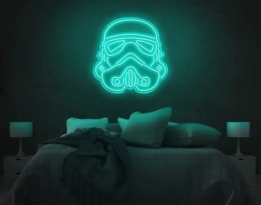 Lampe murale néon LED stormtrooper turquoise illuminant une chambre moderne